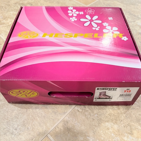 Hespeler Soft Skates - Child - Picture 5 of 5